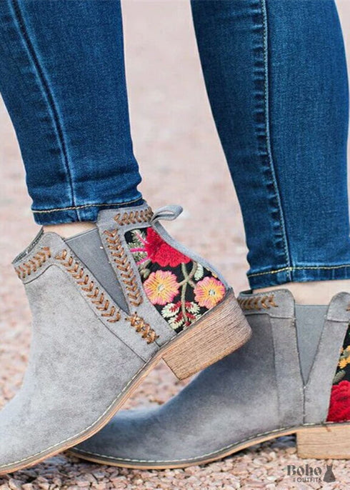 Boho Embroidered Women's Boots